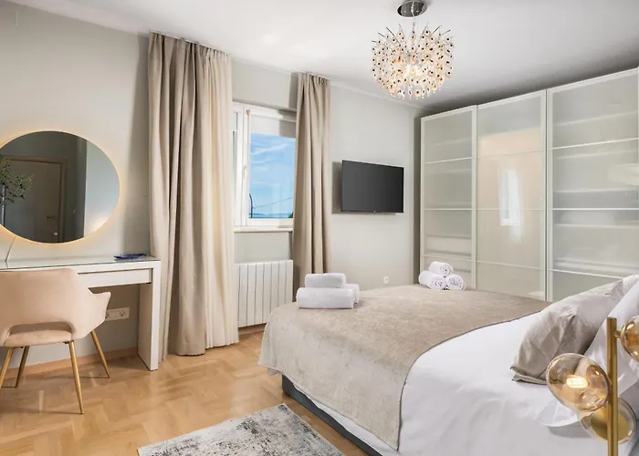 Apartamento With A Parking Space - 23458 *