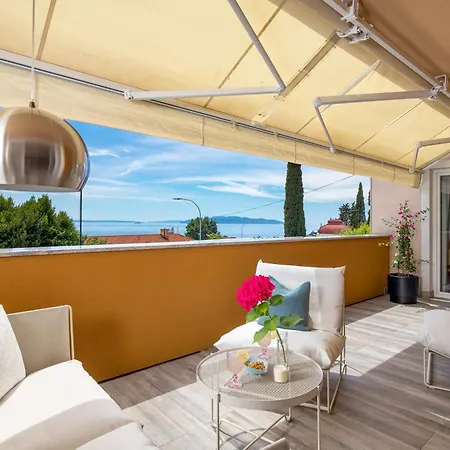 Apartman With A Parking Space - 23458